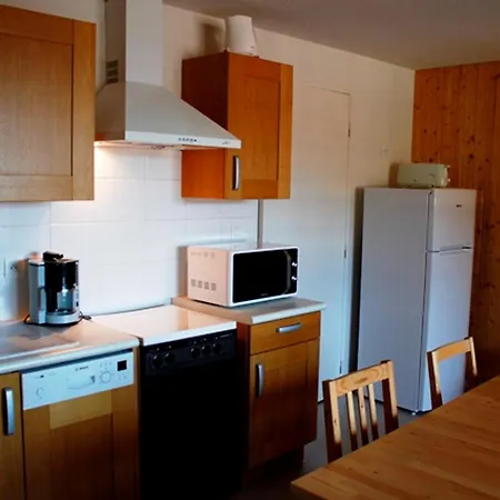 Apartment 3 Au Coeur De Super Besse, Parking Prive - Fr-1-814-99 Besse-et-Saint-Anastaise